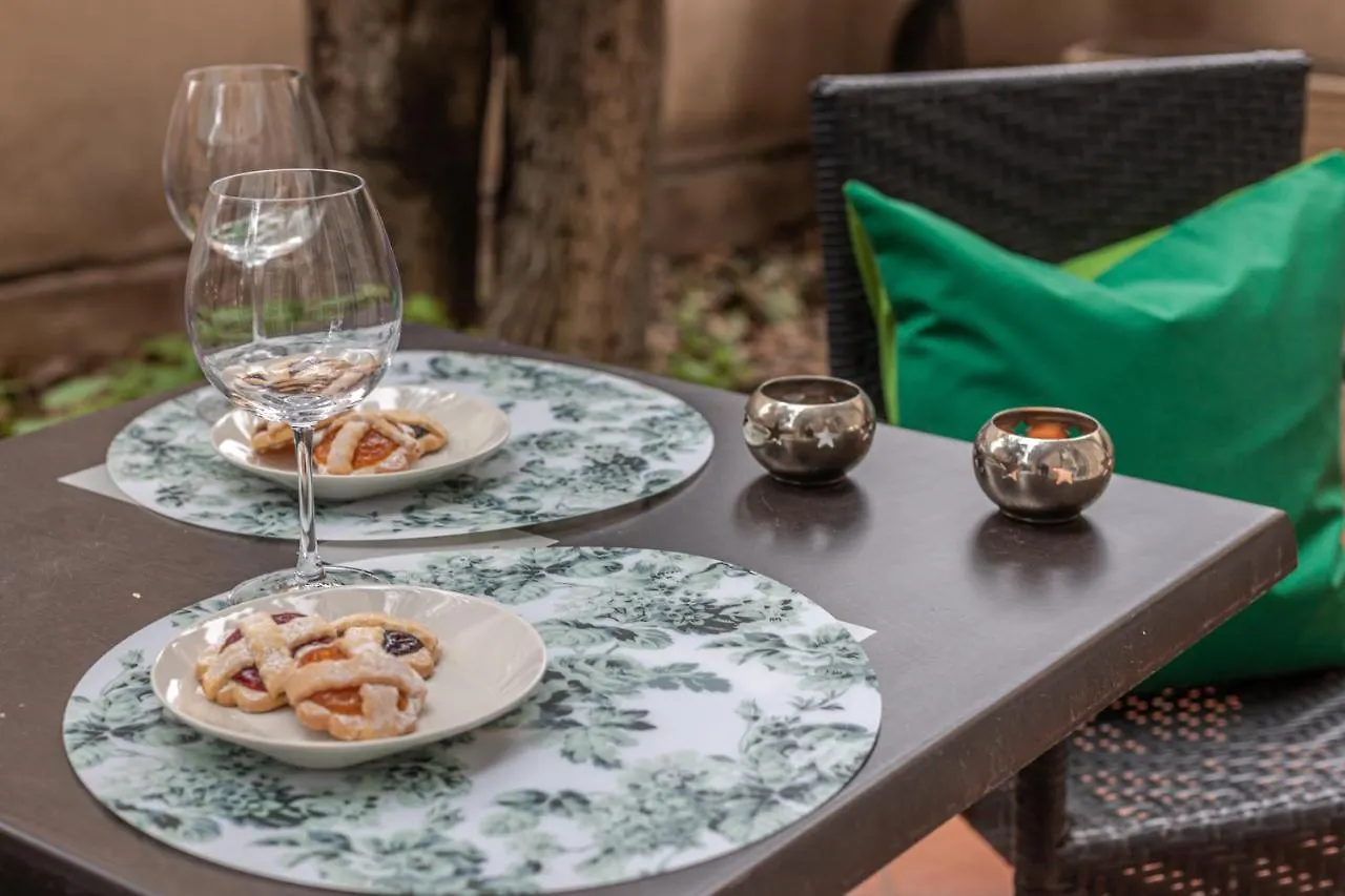 Agathae Luxury Apartament With Garden Rome