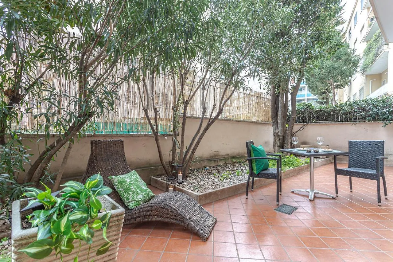 Agathae Luxury Apartament With Garden Rome Appartement